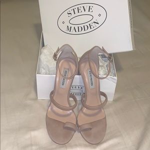 7.5 Steve Madden Pamelina